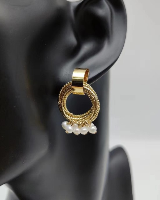 Hoop Pearl Earrings