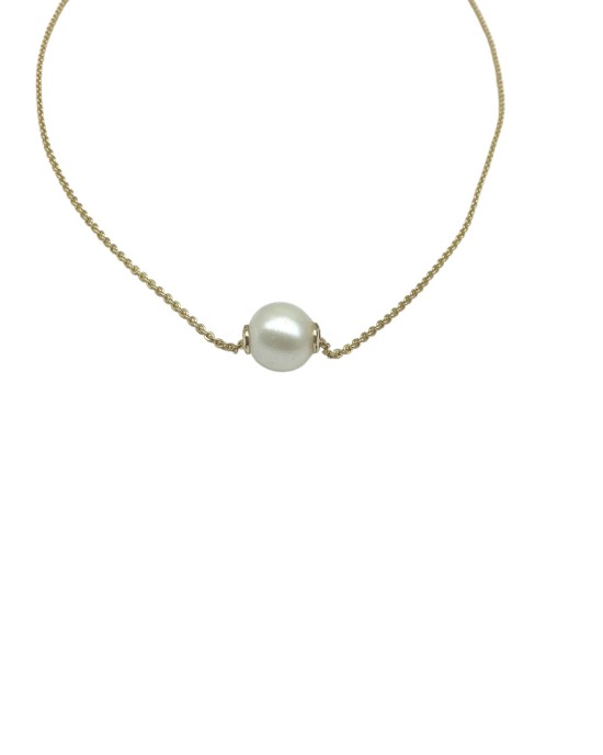 White Pearl Necklace